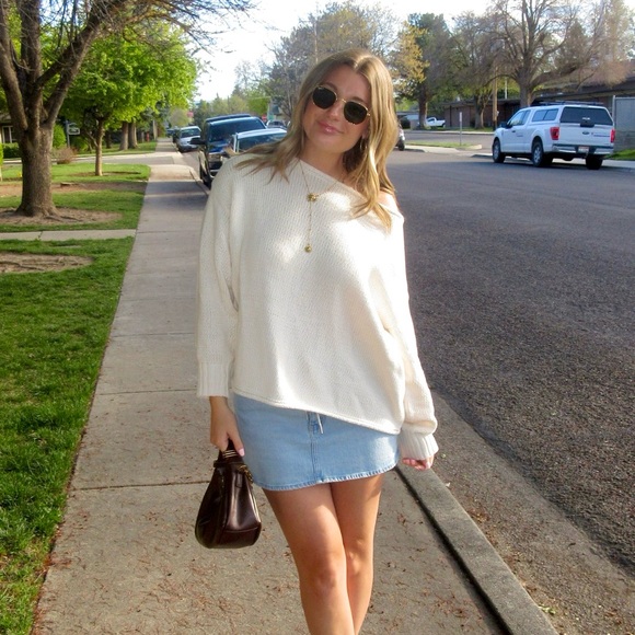 sofia_hawkins